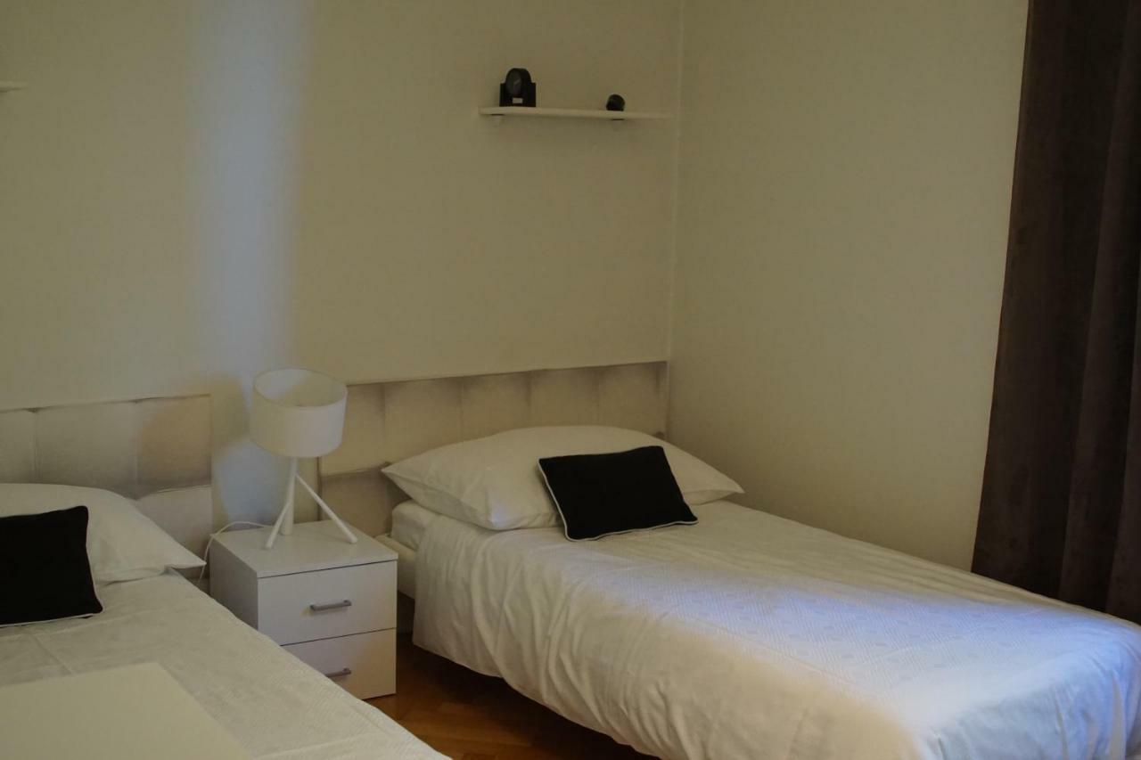 Maujobia 31 Apartment Neuchatel Luaran gambar
